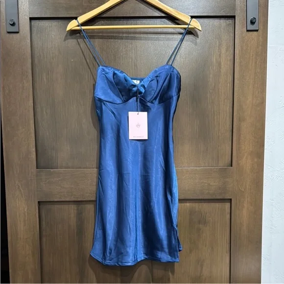 NWT hello molly size m blue satin slip dress - Picture 2 of 7